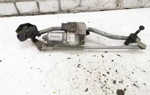 Audi A4 S4 B8 8K Front wiper linkage and motor 8K1955023