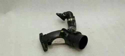 Mercedes-Benz A W176 Air intake hose/pipe 165763328R