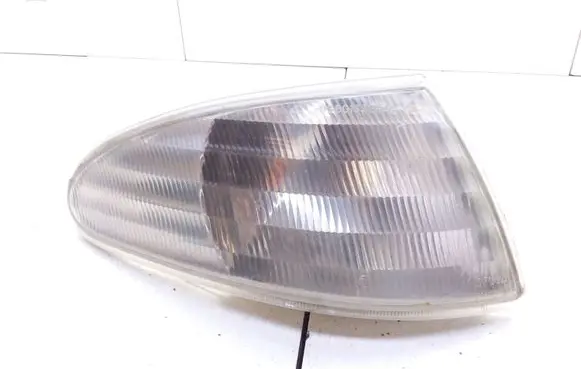 Ford Mondeo MK I Front indicator light 93BG13368AB