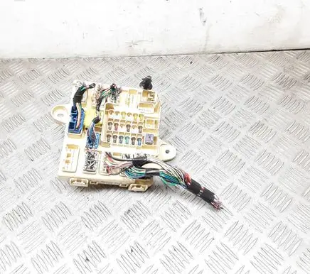 Lexus IS-F Fuse module 9098702012 1567000870