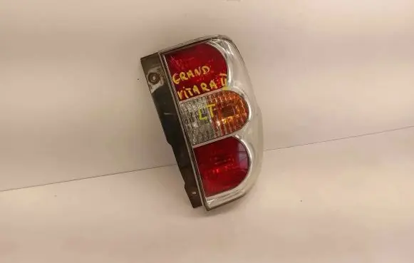 Suzuki Grand Vitara II Rear/tail lights