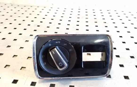 Skoda Superb B6 (3T) Light switch 3T0941431B