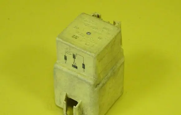 Ford Transit Other relay 94BG-14N089-E1B 94BG14N089E1B V23136-B1001-X084