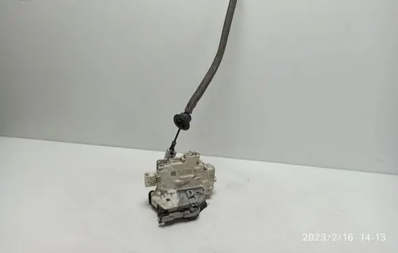 Audi Q3 8U Rear door lock 4G0839015