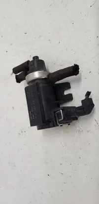 Volkswagen Golf III Turbo solenoid valve 1H0906627 72190320