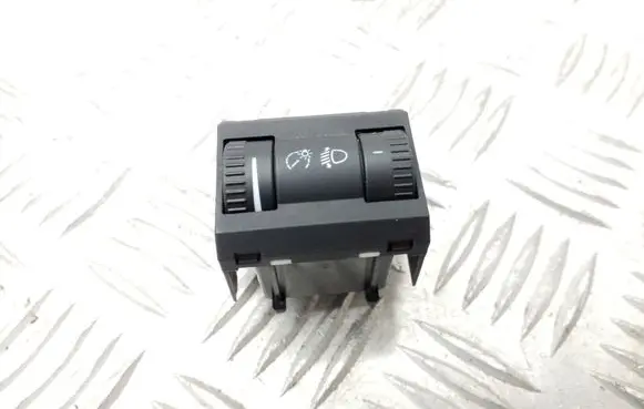 Skoda Octavia Mk2 (1Z) Headlight level height control switch 1Z0941333