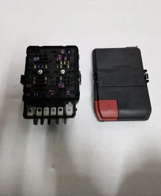 Jeep Grand Cherokee WL Fuse box set 68347002AE