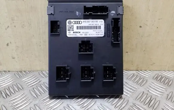 Audi A6 C7 Comfort/convenience module 4H0907063BE F005V01182