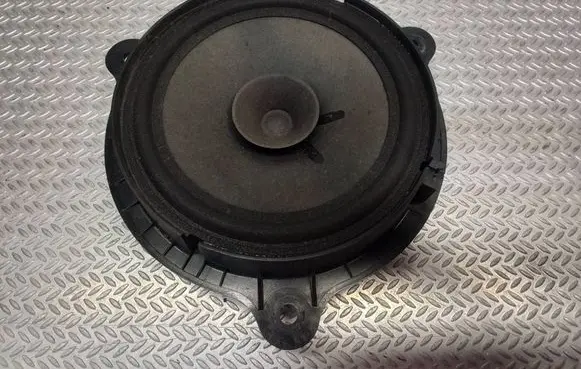 Opel Movano B Front door speaker 
