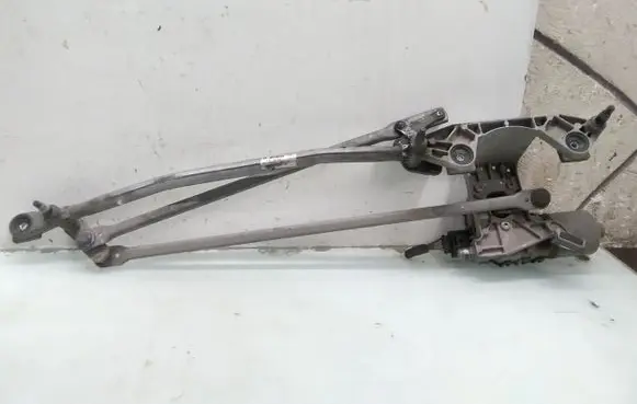 Ford Focus C-MAX Front wiper linkage and motor