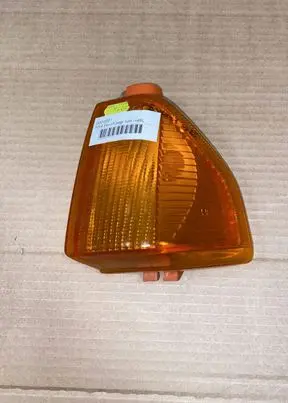 Ford Escort Headlight/headlamp 6110649
