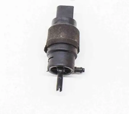 Audi A6 S6 C7 4G Windscreen/windshield washer pump 8K5955647