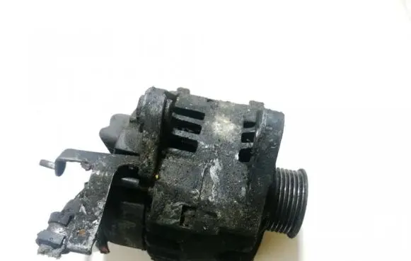 Seat Ibiza III (6L) Generator/alternator 03d903025e 2542578c