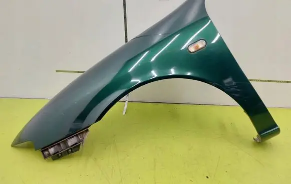 Seat Toledo II (1M) Fender LC6M