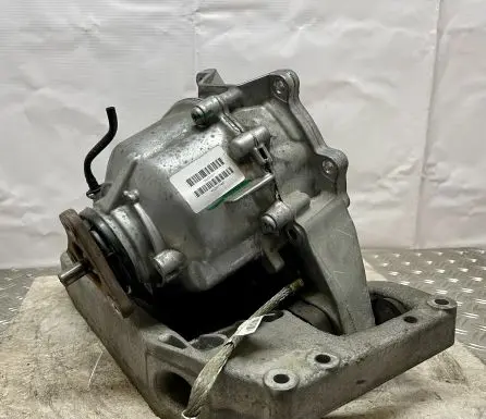 BMW X5 F15 Gearbox transfer box case 8643151 452607748
