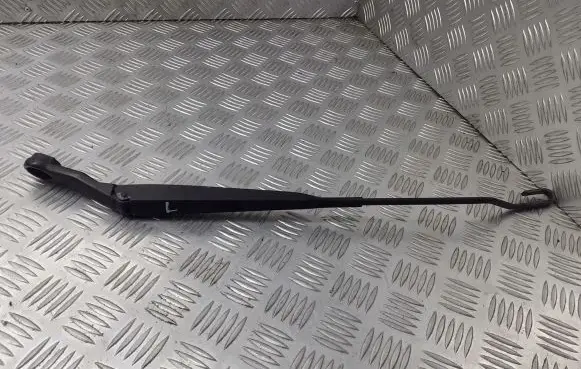 Nissan Micra Front wiper blade arm 80008647