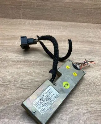 BMW 3 E46 Antenna control unit 6907046