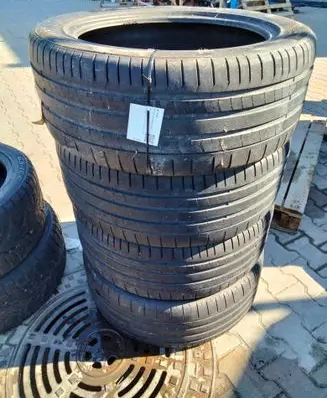 Volkswagen Caddy R21 summer tire 28545R21