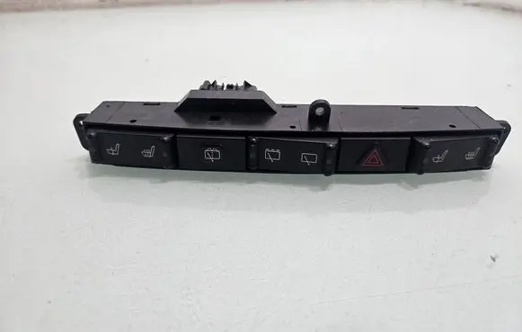 Chrysler Grand Voyager IV A set of switches 04685842AA