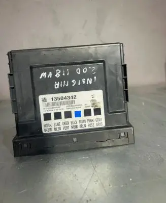 Opel Insignia A Comfort/convenience module 13504342 F00HJ00551