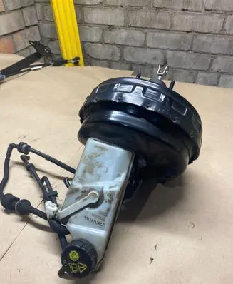 Volvo V40 Brake booster 31329274 03775721314 31329326
