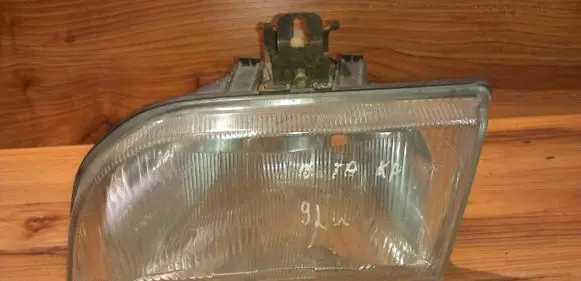 Ford Fiesta Headlight/headlamp 0220073
