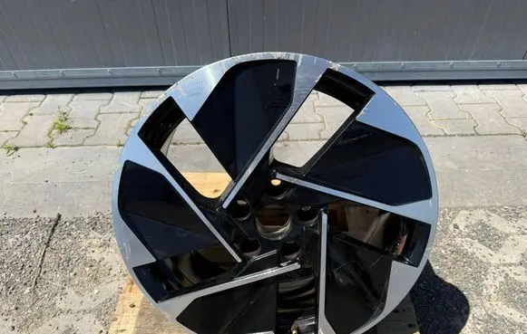 Volkswagen ID.3 R18 alloy rim 10A601025G
