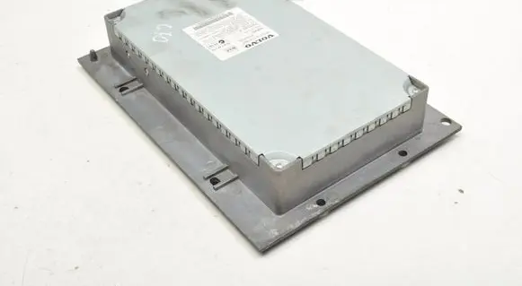 Volvo C70 Sound amplifier 31310007