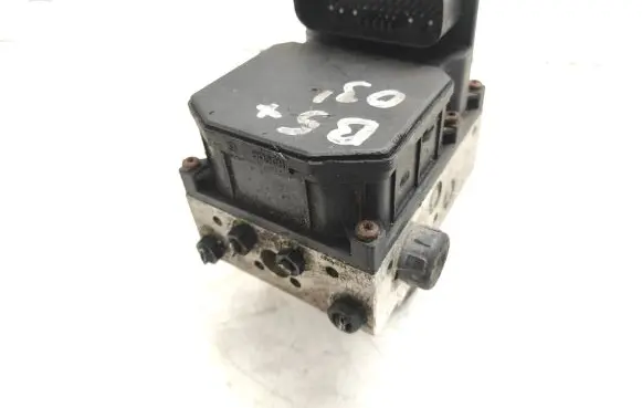 Volkswagen PASSAT B5 ABS Pump 4B0514517G 0265225124