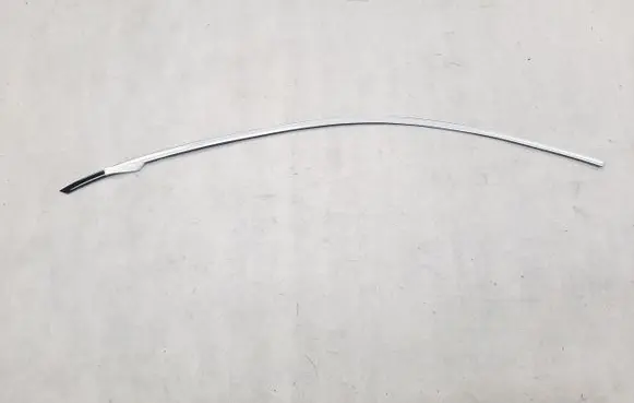 Porsche Macan (95B) Front door trim (molding) 95B853985A