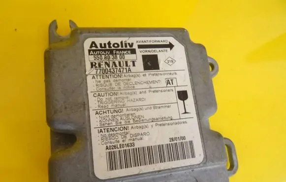 Renault Scenic I Airbag control unit/module 550803800 7700437471A