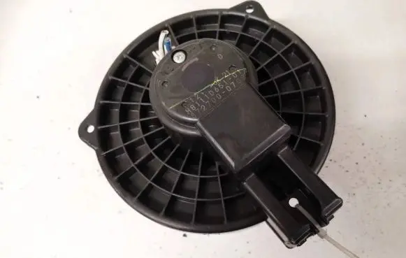 Mazda 2 Heater fan/blower hb111d65100 hb111d651-00