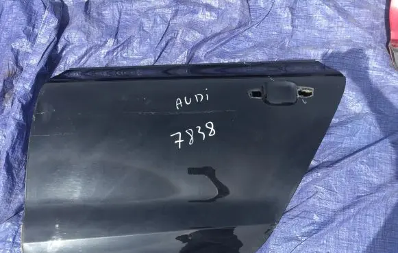 Audi A7 S7 4K8 Rear door