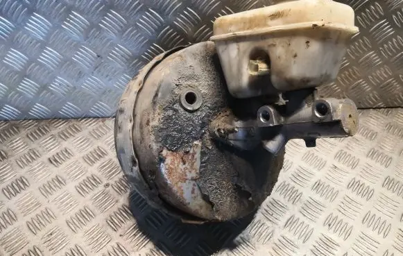 Jeep Grand Cherokee (WK) Brake booster P52089245AD