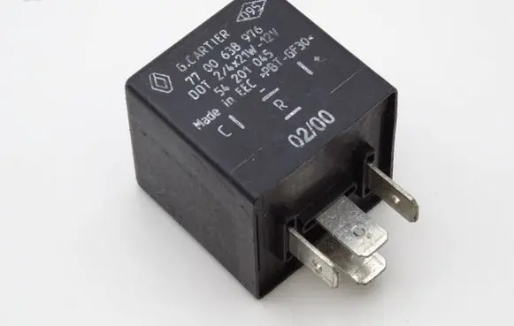 Renault Laguna I Other relay 7700638976