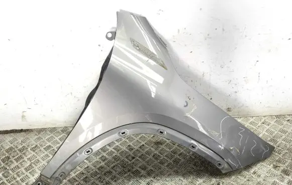 Mercedes-Benz EQA Fender