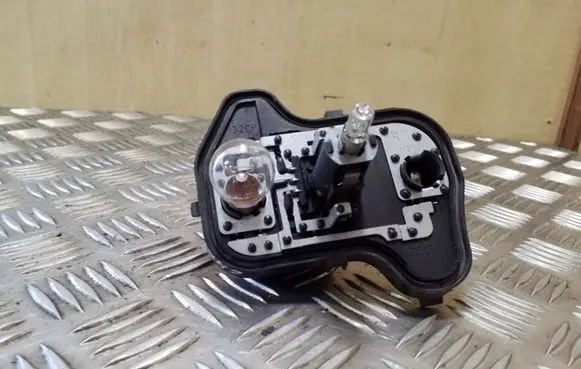 Tail light part