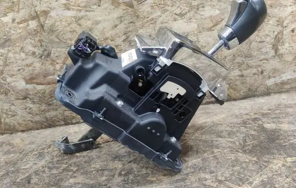 Cadillac SRX Gear selector 0554063 25795595