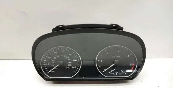 BMW 1 E81 E87 Speedometer (instrument cluster) 9242333