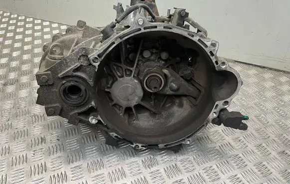 Hyundai ix35 Manual 6 speed gearbox 4311132300