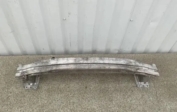 Front bumper cross member
