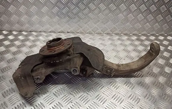 Alfa Romeo 159 Stub axle 