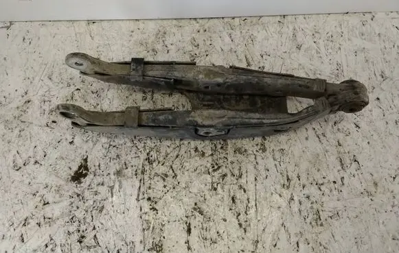Mercedes-Benz E W211 Rear upper control arm/wishbone 21103 21104