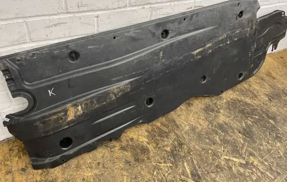 Skoda Octavia Mk4 Side bottom protection