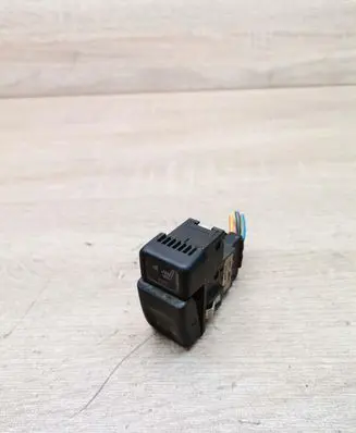 Volvo 850 Seat heating switch 9148765