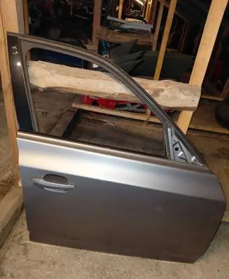 BMW X3 E83 Front door
