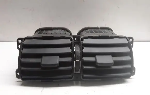 Hyundai Tucson JM Dash center air vent grill 974102E000