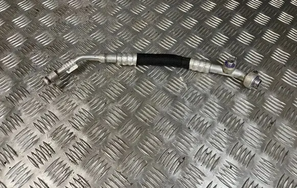 BMW i3 Air conditioning (A/C) pipe/hose 9291161