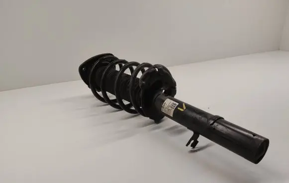 Volvo XC40 Front shock absorber/damper 32246639 8888870304 32221901