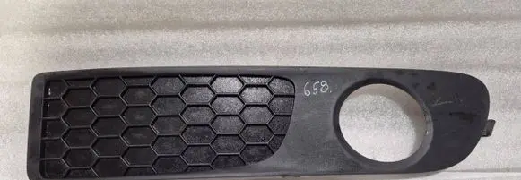 Volvo S80 Front bumper lower grill